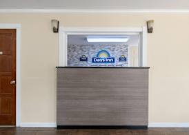 Days Inn by Wyndham Canton 2