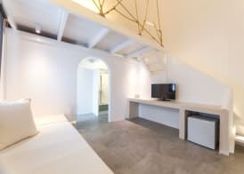 Artemis Suites 5