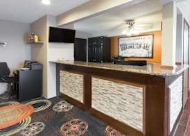 Super 8 by Wyndham Janesville 2