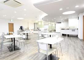 SureStay Plus Hotel by Best Western Shin-Osaka 3
