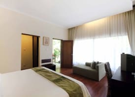 Respati Beach Hotel 5
