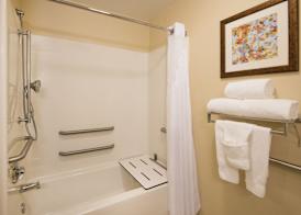 Holiday Inn Express & Suites SHARON-HERMITAGE by IHG 4