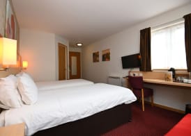 Meadow Farm Redditch by Marstons Inns 5