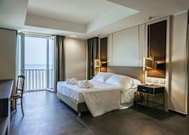 Hotel Palace 4