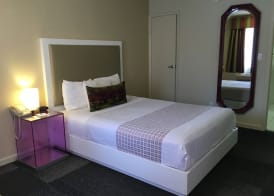 Inn at Golden Gate 3
