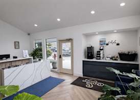 Cannery Row Inn 3