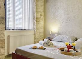 Mimoza Old Town Pula Apartments 2