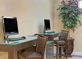 Ramada Plaza by Wyndham Charlotte Airport 2