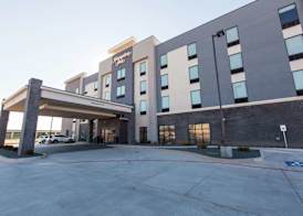 Hampton Inn Mustang 2