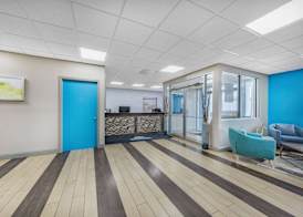 Days Inn by Wyndham Fredericksburg North 3