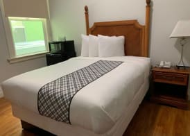 Warfield Hotel 5