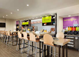 Home2 Suites By Hilton El Paso Airport 5