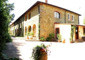Agriturismo Antico Borgo Poggitazzi 2