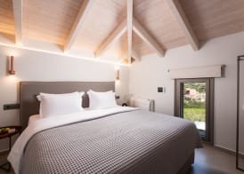Reveli Suites 4