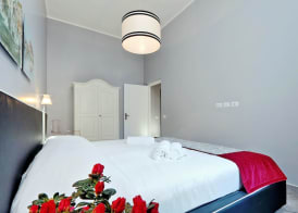 Monti Apartments - My Extra Home 5