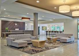Delta Hotels by Marriott Chicago Willowbrook 4