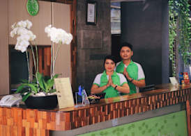 Grandmas Plus Hotel Legian 4