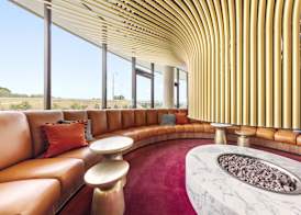 Vibe Hotel Canberra 4