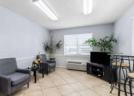 America's Best Value Inn-Athens 2
