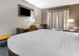 Comfort Inn & Suites Shelbyville 5