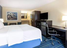 Days Inn by Wyndham Charles Town 4