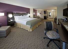 Holiday Inn Express & Suites CLEARFIELD by IHG 3