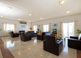Sunny Hill Hotel Apartments 4