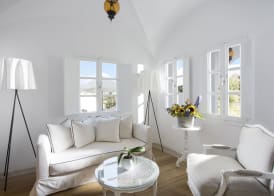 Katikies Santorini - Gea House - The Leading Hotels Of The World 2