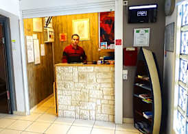 Atoll Hotel restaurant 2