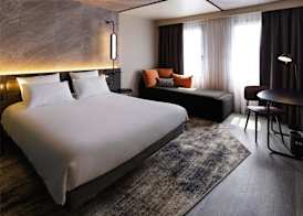 Novotel Paris Suresnes Longchamp 5