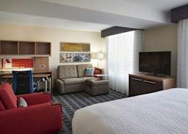 TownePlace Suites by Marriott Windsor 3