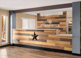 Ramada by Wyndham San Antonio Near SeaWorld - Lackland AFB 2