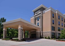 Hampton Inn & Suites Dallas Market Center 5