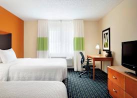 Fairfield Inn & Suites by Marriott Champaign 5
