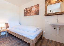 Hotel Kaiserstuhl 5