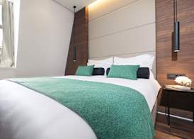 Dominic Smart & Luxury Suites - Parliament 5