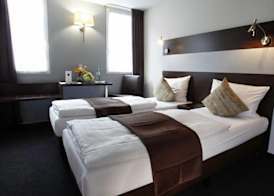 CENTRO HOTEL AYUN 2