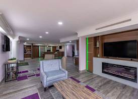 La Quinta Inn by Wyndham Kansas City Lenexa 4