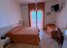 Athena Palace Hotel 5