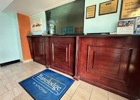 Travelodge by Wyndham Montgomery East 2