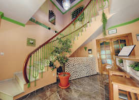 Charming Nerja Hostel 2