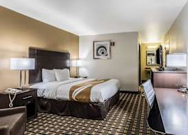 Quality Inn Tupelo Central 5