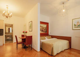Hotel Golden Lamb 4