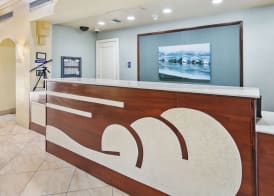 Best Western Plus Deerfield Beach Hotel & Suites 2