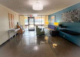 Heritage Inn & Suites St Louis Fenton, Trademark by Wyndham 5