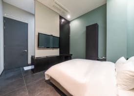 Starhills Hotel 3
