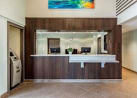 Clarion Inn & Suites Atlanta Downtown 2