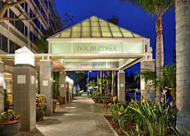 DoubleTree by Hilton LAX/El Segundo 5