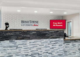 HomeTowne Studios by Red Roof Auburn Hills 3