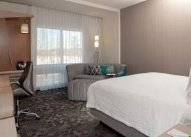 Courtyard by Marriott St. Louis West County 3